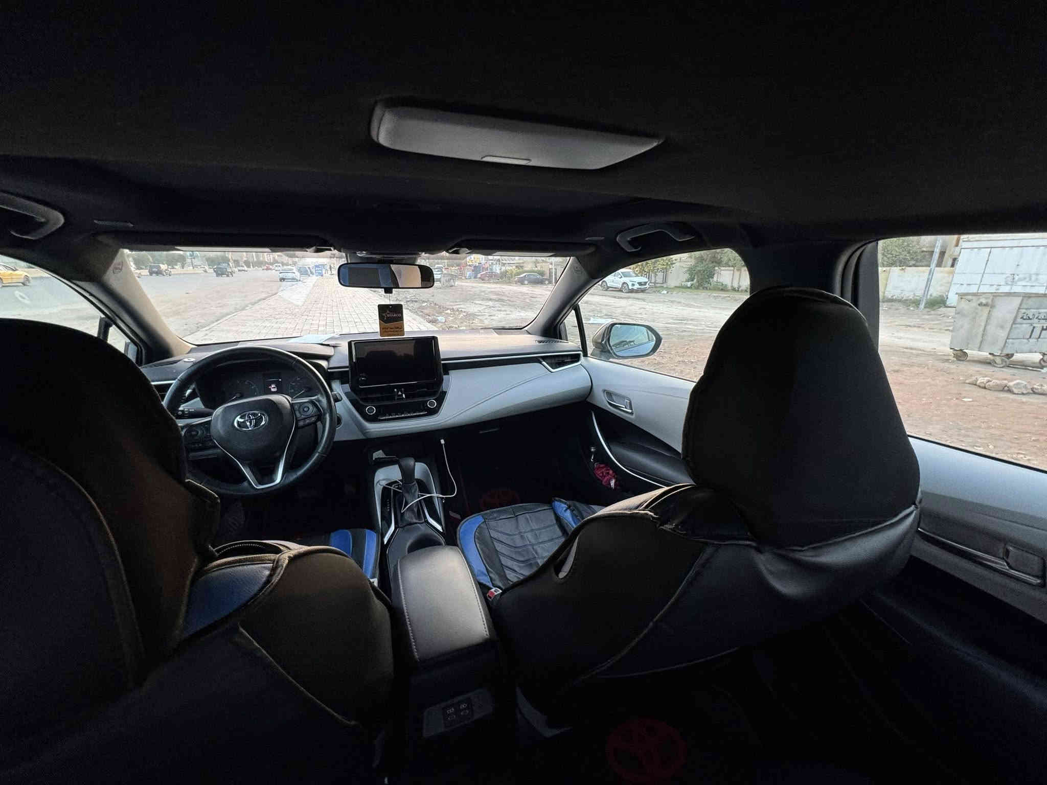 السلام عليكم كورلا امريكي موديل 2023فول موصفات se بيها بنيد وجاملغ بارد رقم بغداد الدولي باسمي تحويل مباشر السعر150 وبيها مجال مكينه 2000 ماشيه (13الف ميل) للاتصال ***********
