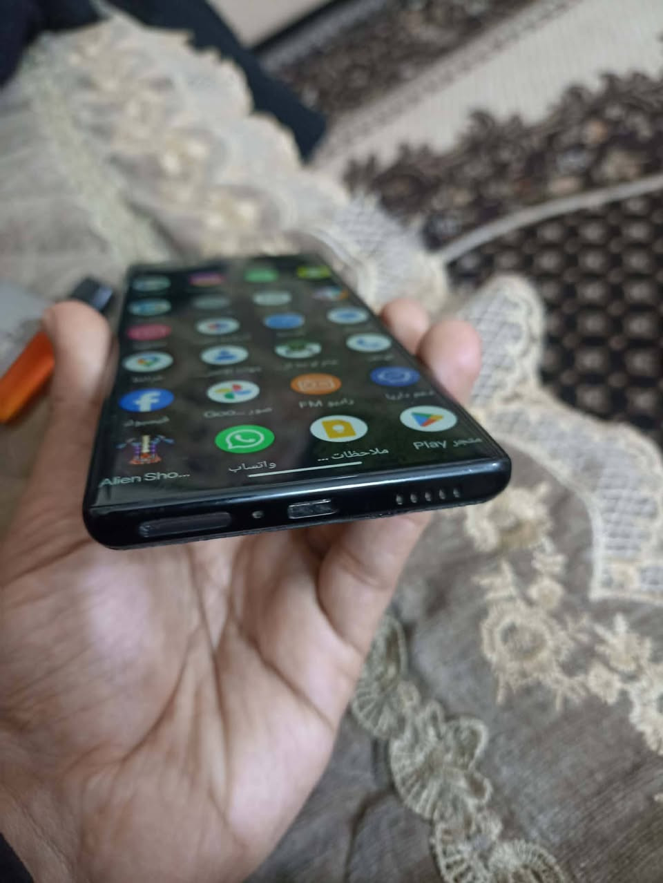 Daria bond
ذاكره 256الرام12
جهاز نضيف مابي عيب 
سعره 160وبي مجال يرهم مراوس 
***********
