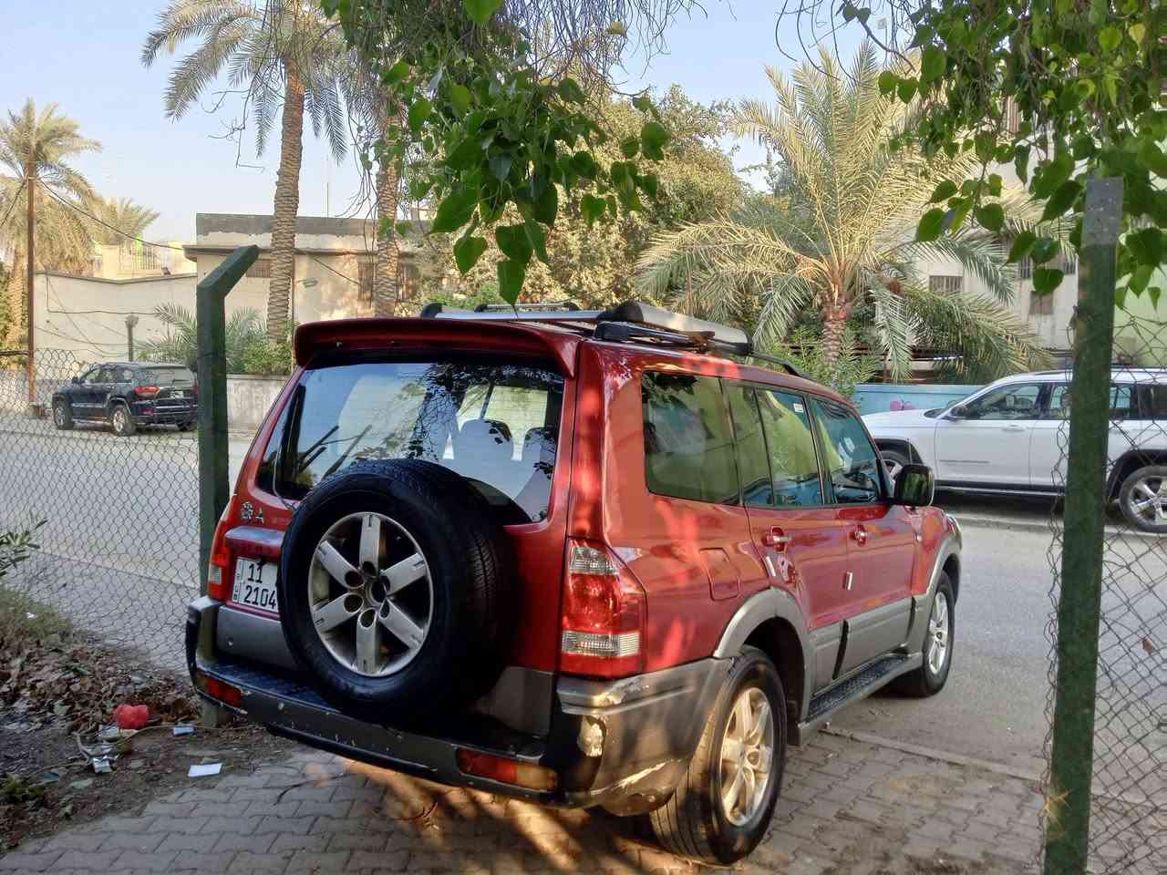 للبيع باجيرو موديل 2007 سياره جاهزه
كير مكينه صدر تخم تاير كهربائيات 
دواخل نضيفه بيه مكانات صبغ بدون حادث
3قطع تبريد 7راكب سياره عائليه مال بيت 
رقم وسنويه جدد شرط التحويل عارضه 
90وبيه مجال للشراي مكاني الأعظمية الإتصال ***********
