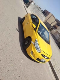 اكسنت موديل 2015 وارد أمريكي حادثها جاملغ امامي فقط بدون دواخل شرط محر...