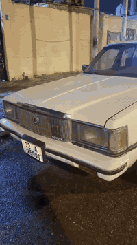 سوبر 82 بأسمي سياره كفاله تبريد وكهربائيات كلهه شغاله مصبوغه عام جمالي...