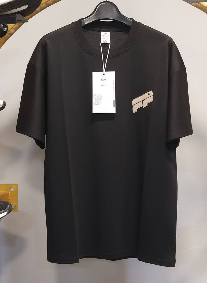 تيشيرت خامة ثكيلة

القياس من XL, XL2, XL3, XL4

السعر ١٥ الف 

العنوان كورنيش ديالى


**إذا كنت صاحب هذا الإعلان وتريد حذفه لأي سبب، رجاءا أرسل رسالة إلى الدعم الفني**