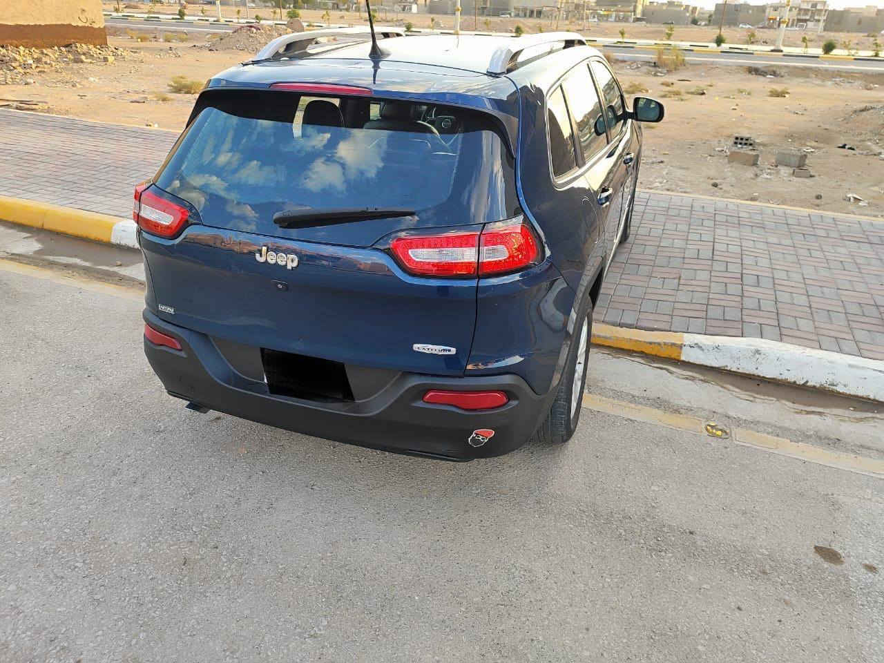 سلام عليكم جيب بزون موديل 2018 السعر 112 وبي مجال بسيط موصفات مكينه 2400 شاشه كبيره تحكم ستيرن كامره خلفيه تبريد قطعتين حساسات سايد بريك بصمه بصمت ابواب كشنات جلد بصمت تشغيل تخم تاير حداديه تبريد ثلج مكينه وكير كفاله سنويه 29 رقم بغداد دولي بسمي تحويل مباشر العنوان كربلاء للستفسار ***********
