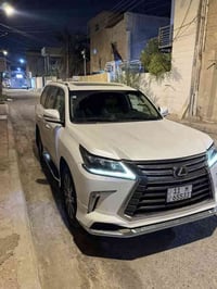 لكزس LX570 • ٢٠١٧ • ٩٥٠٠٠ كم