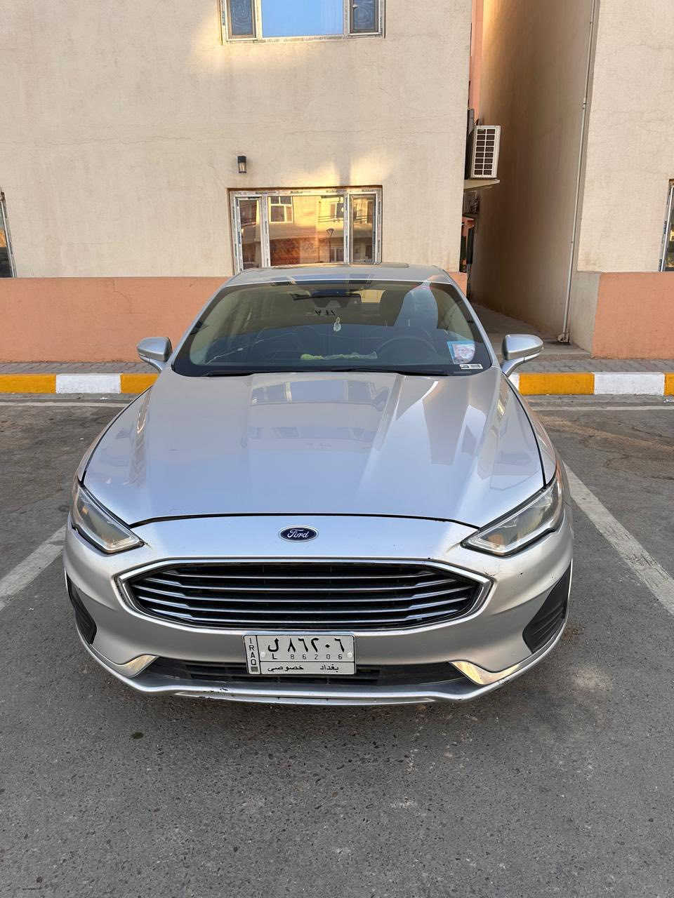 السلام عليكم فورد فيوجن موديل 2019 وارد امريكي رقم بغداد معوقين بعد الها 8 اشهر وتصير حره حادثها موضح بالصوره والسونار مرفق بالمنشور مكينه 1500 تيربو. كير ومكينه وتبريد مكفولات تخم تاير جديد السياره فول مواصفات مكان السياره بغداد قرب مدينه بسمايه السعر 110$ 
للاتصال. 
‭0771 134 4473‬
