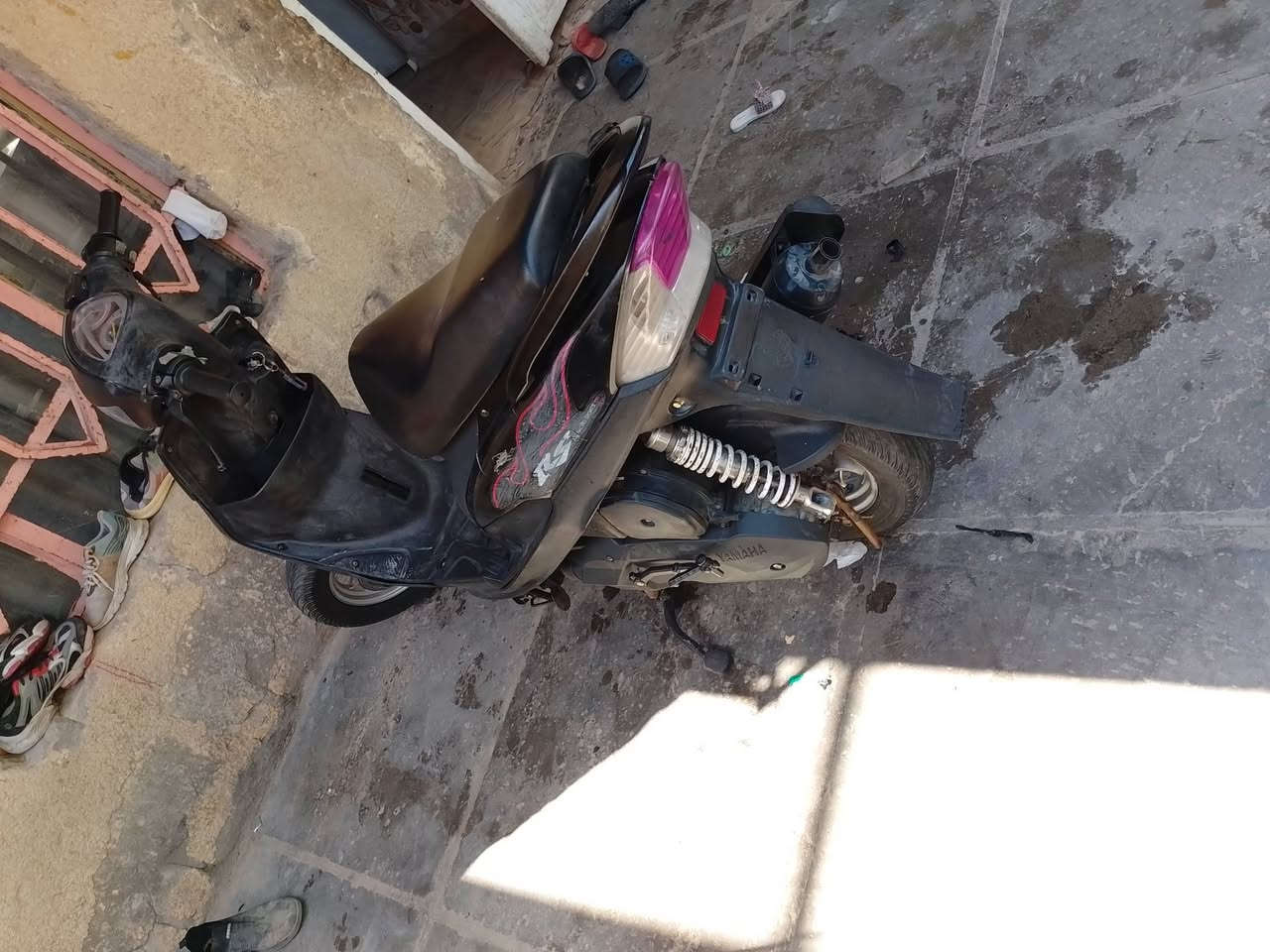 ماكس عدله محرك مفتوح ولفات كفر ختم واحد ويه المحرك دراجة ناعمه دواخلها ملح العنوان البصرة القبله حي القائم رقم الهاتف ***********.    سعر 650 وبيها مجال بسيط
