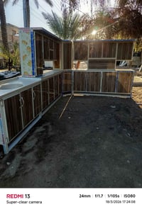 كاونتر مرمر 7 قطع 6 متر سعر 650 توجد خدمة توصل بكرو الشراي يراسل الصفح...