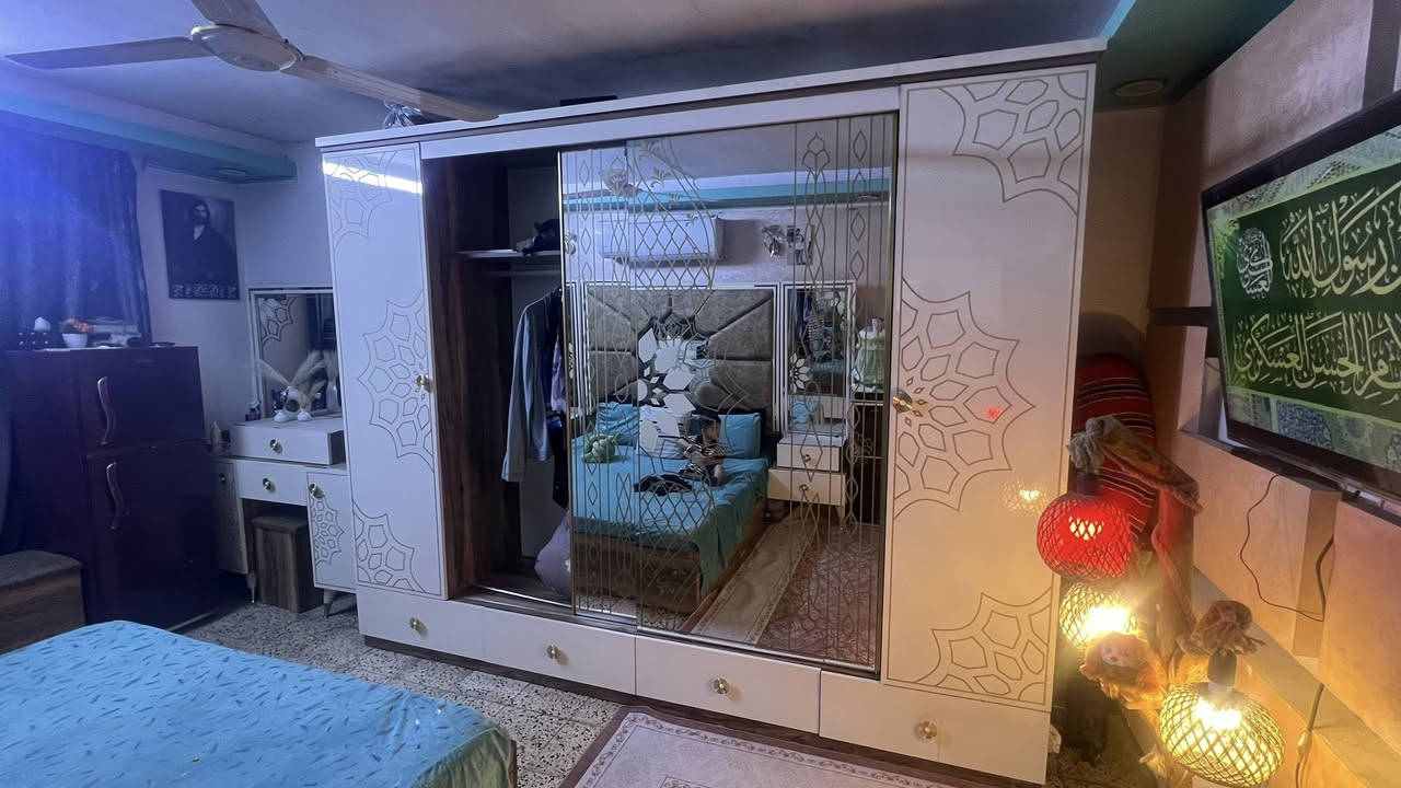 السلام عليكم 
غرفه للبيع التواصل على هذا الرقم ***********
السعر 525 وبيه مجال
