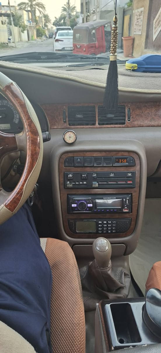 ياالله السلام عليكم سمند ٢٠١١ للبيع سعر ٢٨ وبيها مجال محرك  تمام لا صرف لا تنقيص ادمة كاملة رولات وقوايش وحساسات كلها جديدة  كير مجموعة كاملة قبل فترة زائد القبظة الخارجية واتر بم جديد راديترات مراوح جدد مجموعة ماسحات جديدة قبل اسبوع باتري اول البارحة شادة جديد تخم نوزلات وتخم بلكات واير ابلكات ومجاول وجوزة دهن وجوزة صباحية تخم تاير ابو الخط صالنصة جديدة بطيخة وسطانية والاخيرة و  قاعدة فيت بم كاملة وطوافة وفيشة كلها جديدة كهربائيات داخل خارج مابيها نقص اكلوب سنتر لوك بوب وصندوق شغال غرفتها حلوة وكاملة والصاجيات جدد كنترول جام شغال درايم شفتات داخليات جدد هورنات افلون ضربتها جامرلغ عكس السايق وبيها خياس هلال الخلفي  ما مصبوغة فقط معجون خياسات بالدوسات ومغلفهن رقم ديالى سنوية نافذى ٢٠٢٠ شرط التحويل العنوان بعقوبة التحرير رقمي ***********
