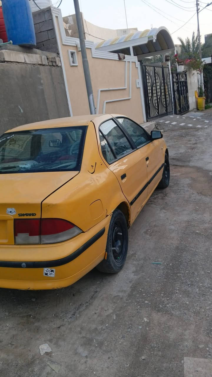 مرخصة الادمن 

سمند موديل 2011 رقم انكليزي باسمي سنويه ل31
تحويل ثاني يوم مصفره هيئه وغرامات 

مكفوله من ضربه وتبديل معمره هلالات فقط 
مكينه وكير بشرط حداديه جديده تخم تاير
تراي وين ما يعجبك 
سياره حلوه مرتبه 
كبل لشارع 
سعر 35 وبيها مجال لشراي 
عنوان بصره ابو الخصيب  
رقمي ***********
