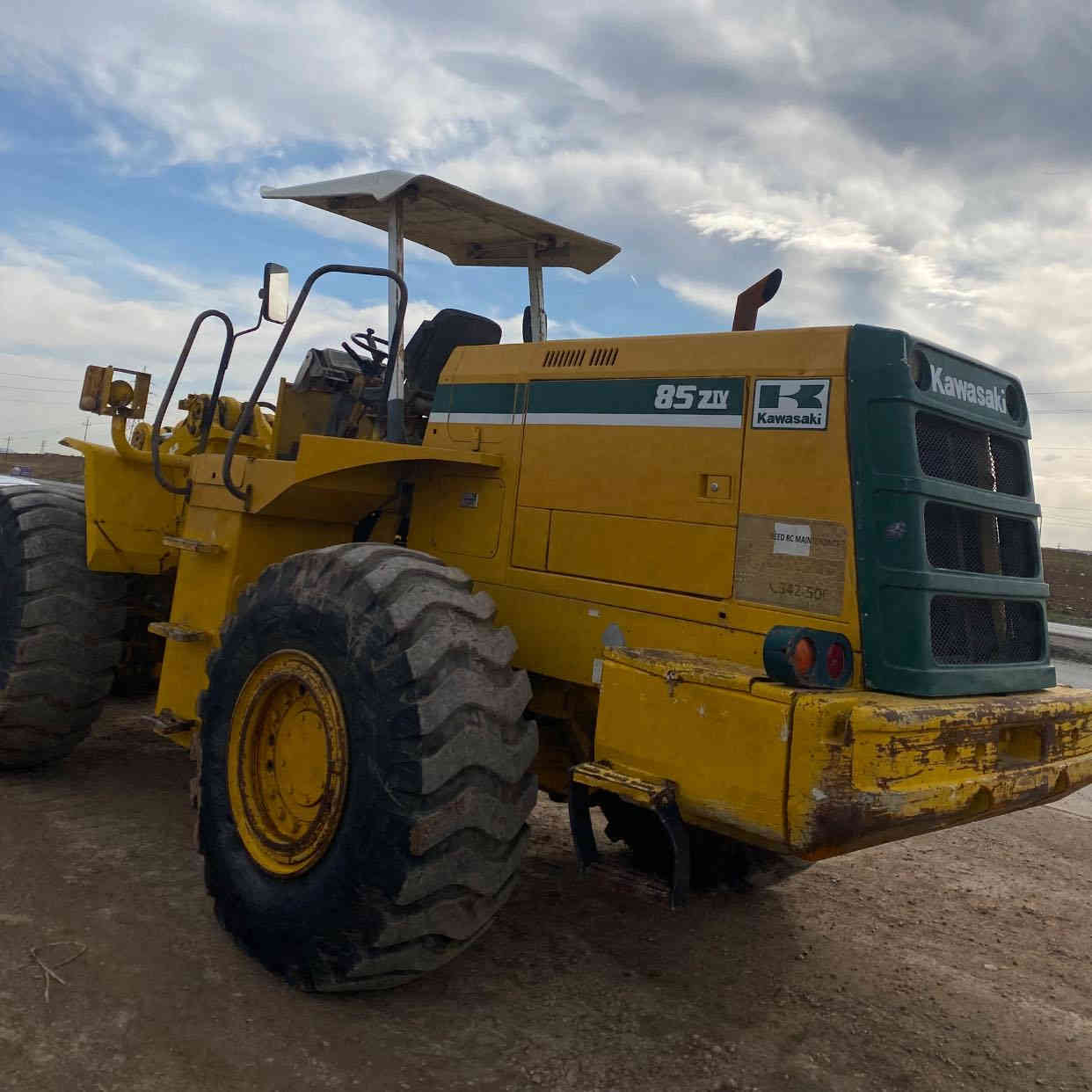 Kawasaki 85ZN شفل كاوسكي دخوول جديد منفيس بصرا مووديل٢٠٠٠ كلوبشرت مكينه كير اكسل كلوبشرت مكان اربيل سعر ٤٠٠دفتر بيامجال 
***********واتساپ فايبر
