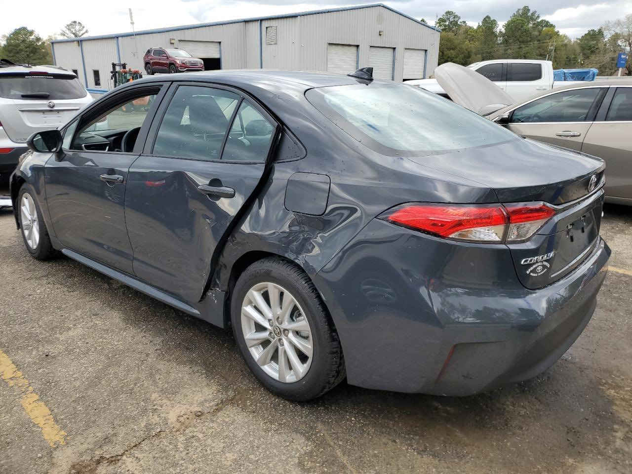 السلام عليكم للبيع كورله موديل 2023
السيارة ليبل واحد مابيه تبدل فقط بارد 
معوقين ذي قار 
فول مواصفات 
قياده ذاتيه 
رادار جميع الجهات
النقطه العمياء 
حساسات التقرب من الابواب 
حساسات خلفيه 
فتحه سلايد بالقماره 
ماشيه 30
محرك ٢٠٠٠
السعر :148 بيه مجال بسيط
العنوان ناصرية 
الاستفسار الاتصال على الرقم 
***********
