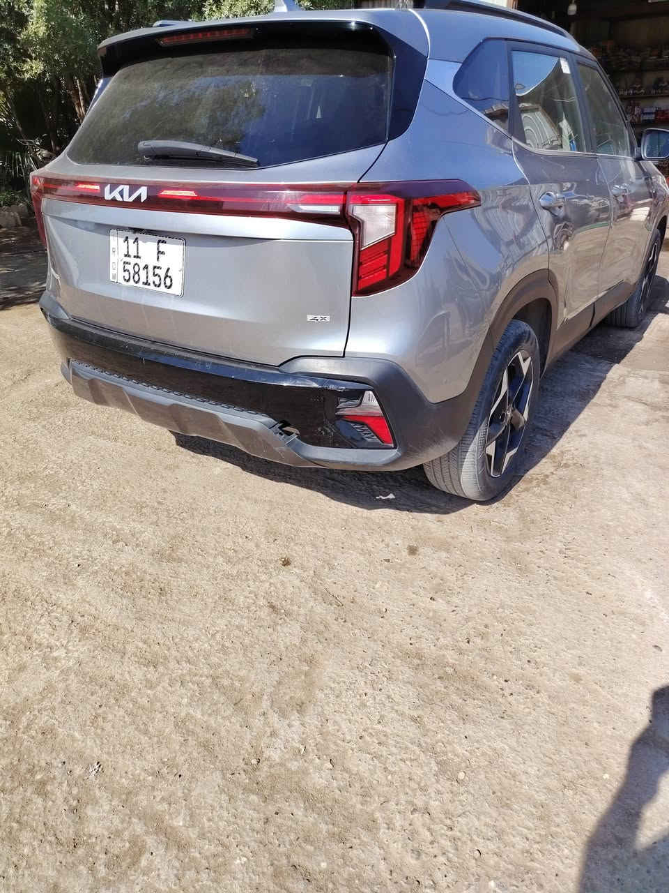 السلام عليكم للبيع كيا سيلتوز موديل ٢٤ فول مواصفات رقم بغداد ماشيه ٢٥ وارد أمريكي حادثه بنيد للاستفسار الاتصال على الرقم ***********

