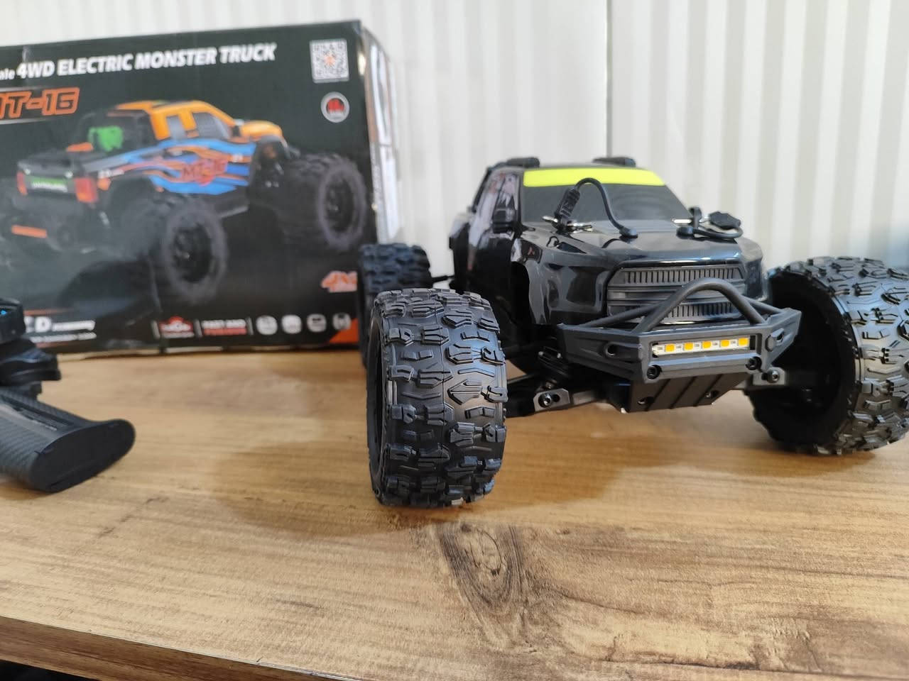 ! السلام عليكم !
ZD Racing , MT16 
محرك برشلس سرعة 90KM كيلو متر 
بطارية 3S، دبلات زيتية 
السيارة جديدة لوك شركة كاملة ملحقات تفاصيل اكثر خاص .


**إذا كنت صاحب هذا الإعلان وتريد حذفه لأي سبب، رجاءا أرسل رسالة إلى الدعم الفني**