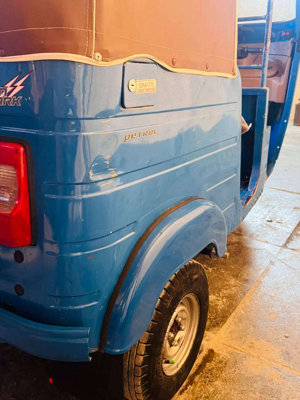 سلام عليكم تكتك البيع موديل 2020 شهر 3تكتك كلش حلوه رقم تحويل ثاني يوم العلوان بغداد للبلديات رقم الهاتف ***********
