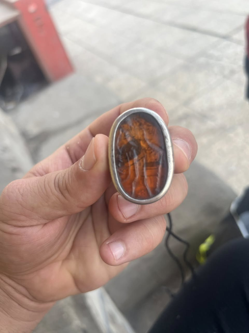 خاتم كهرب  مهر قديم انتيك وزن ثقيل 75 غرام قطعه نوادر السعر علق وجيك السعر خاص رجاء


**إذا كنت صاحب هذا الإعلان وتريد حذفه لأي سبب، رجاءا أرسل رسالة إلى الدعم الفني**