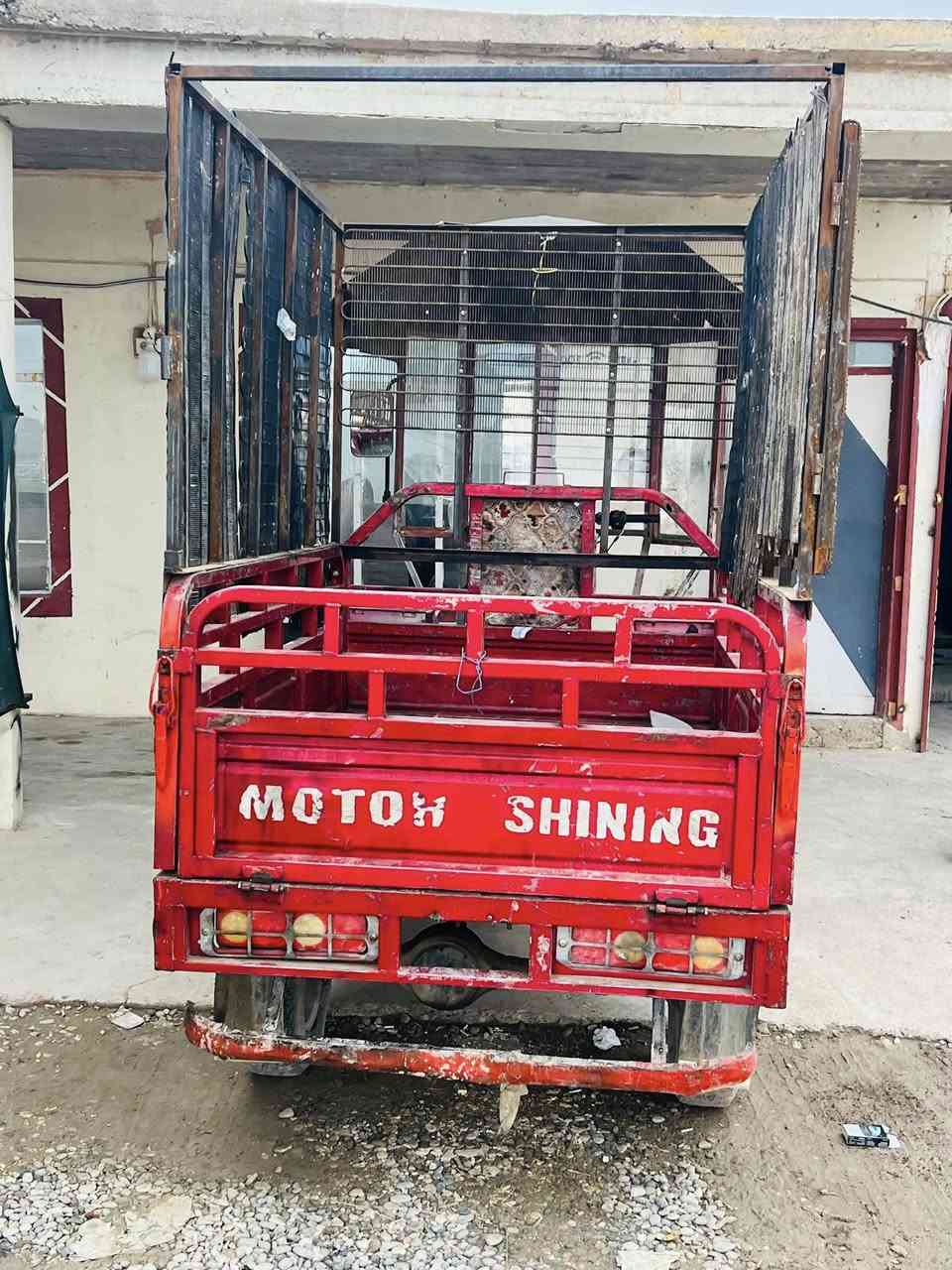 ستوتا للبيع موديل 19 كير محرك شرط نضيف أورق بيه ستوتا شباح سعر مليون 150 رقم 
***********
