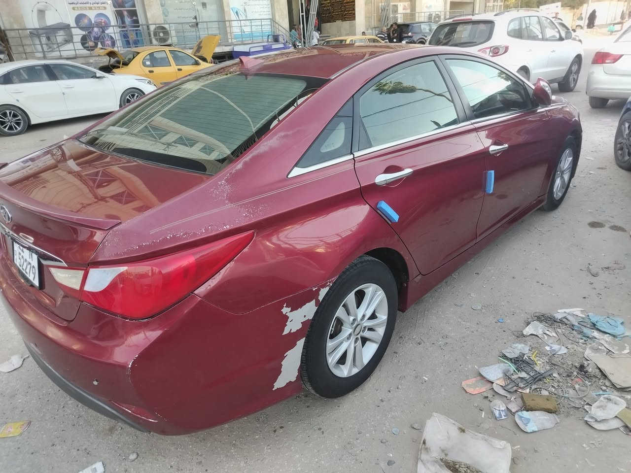 السلام عليكم
سوناته موديل ٢٠١٤ رقم بغداد بسمي  مكينه ٢٤٠٠ مكفوله كير مكفول حداديه تخم تاير جديد تبريد ثلج موصفات كشنات جلد تبريد قطعتين اشاير بلمري كشن تبريد تدفه سياره كلشي ماعوزه بس صبغ دعاميه خلفيه
حادثه جاملغ خلفي بدون داخل صبغ جنطه جاملغ فقط السعر ٩٨ وبيه مجال الشراي تصال وخادم ***********
