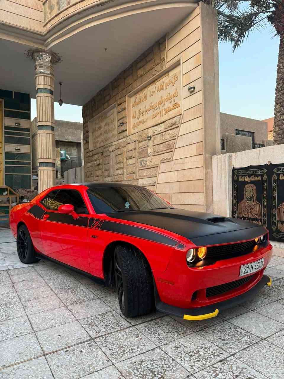 سلام عليكم جالنجر 2023 ماشيه 11 الف مايل رقم سليمانية تضليل سنويه فئه  T/A محرك 6400 صوره الحادث موجودات وي الصور سعر 21,000$ مكان بغداد البلديات 
***********
