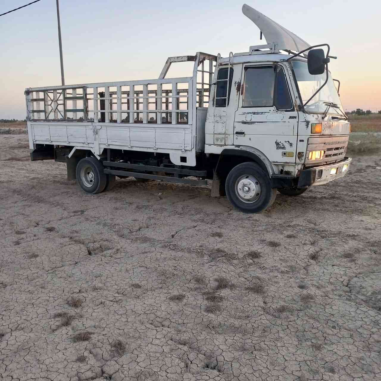 للبيع او مراوس حسب القناعه  نيسان كفاله عامه شرط ما تخلي عليه الف دينار م̷ـــِْن كلشي سعر 60وبيع مجال بصيط مكان بابل الشوملي ***********
