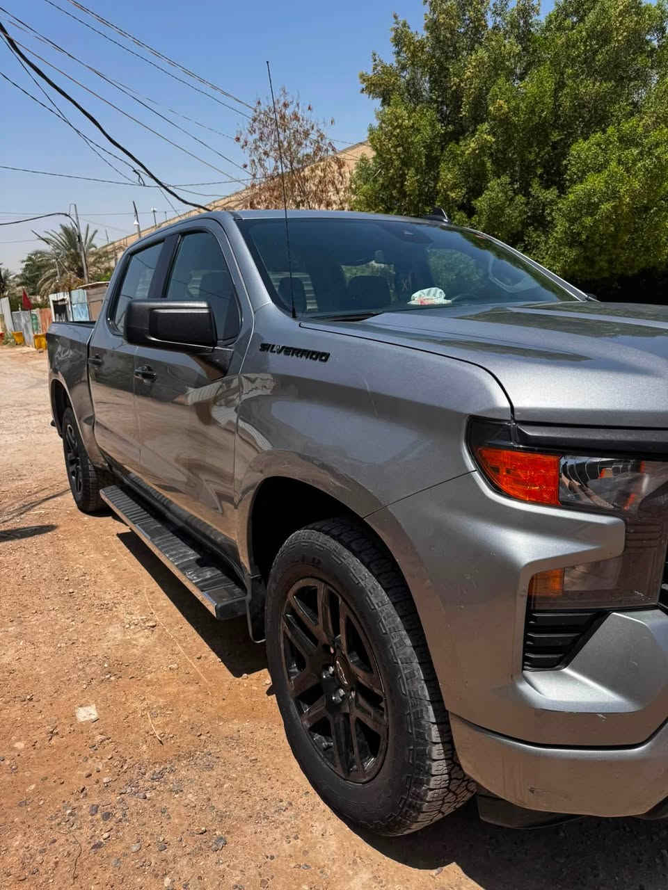 سلفرادو 2024 كوستم
سياره نضيفه وجديده وماشيه 35 الف ميل 
ضربتها كما موضحها بدون دواخل وشاصي 
مواصفاتها معروفه محركها 2700 
دواخل وبجم تاهو
باب طويل وبدي قصير المرغوب
السعر 245 وبيها مجال


**إذا كنت صاحب هذا الإعلان وتريد حذفه لأي سبب، رجاءا أرسل رسالة إلى الدعم الفني**