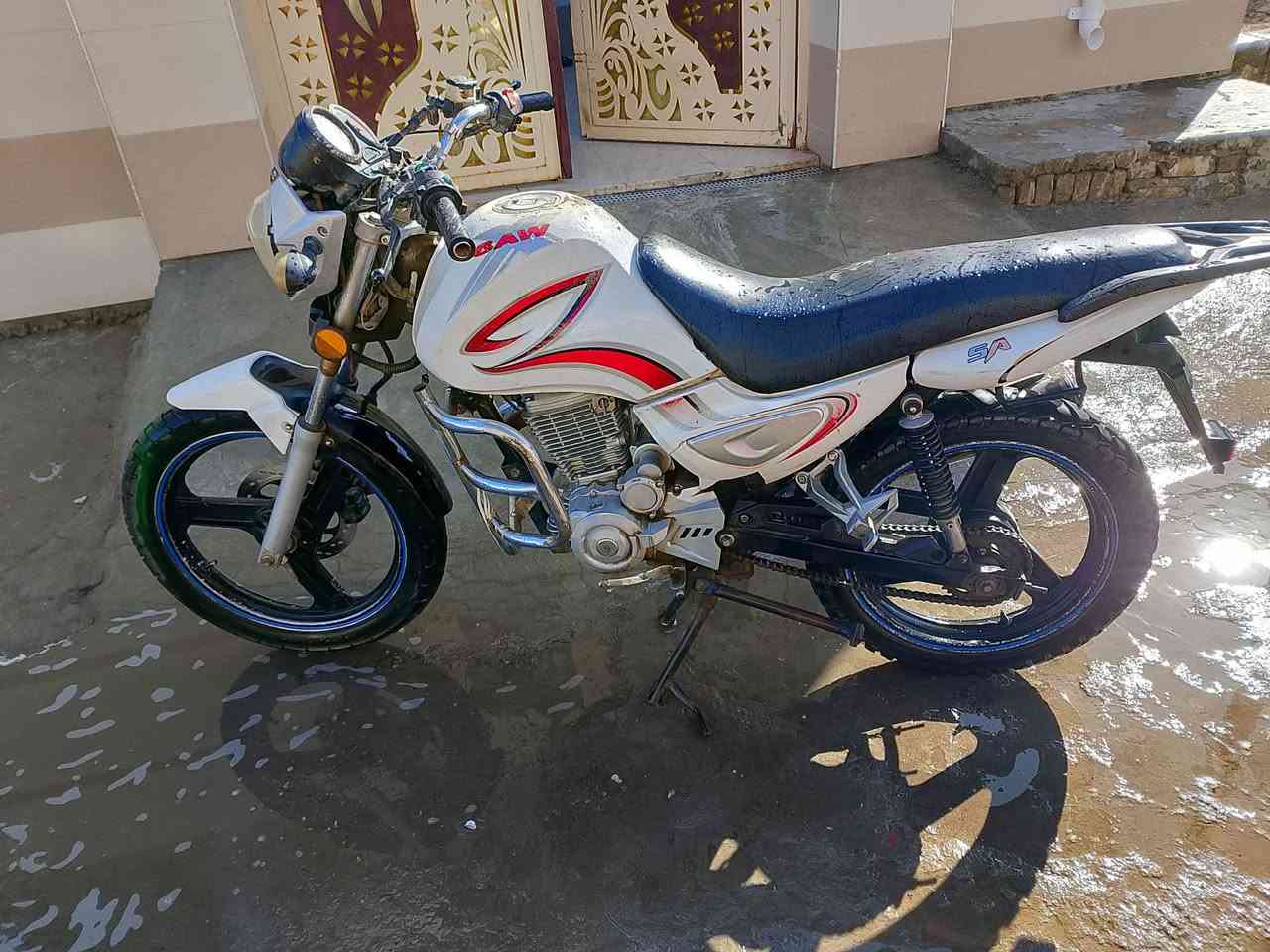 ماطور سنكي موديل 2020 نضيف كهربائيات شغاله
تايرات جدد السعر اتصل ***********
