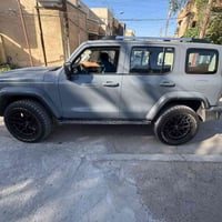 ويل كب مع تايرات حجم 20يرهم على التانك 300 للبيع جديد صار شهر من شدينا...