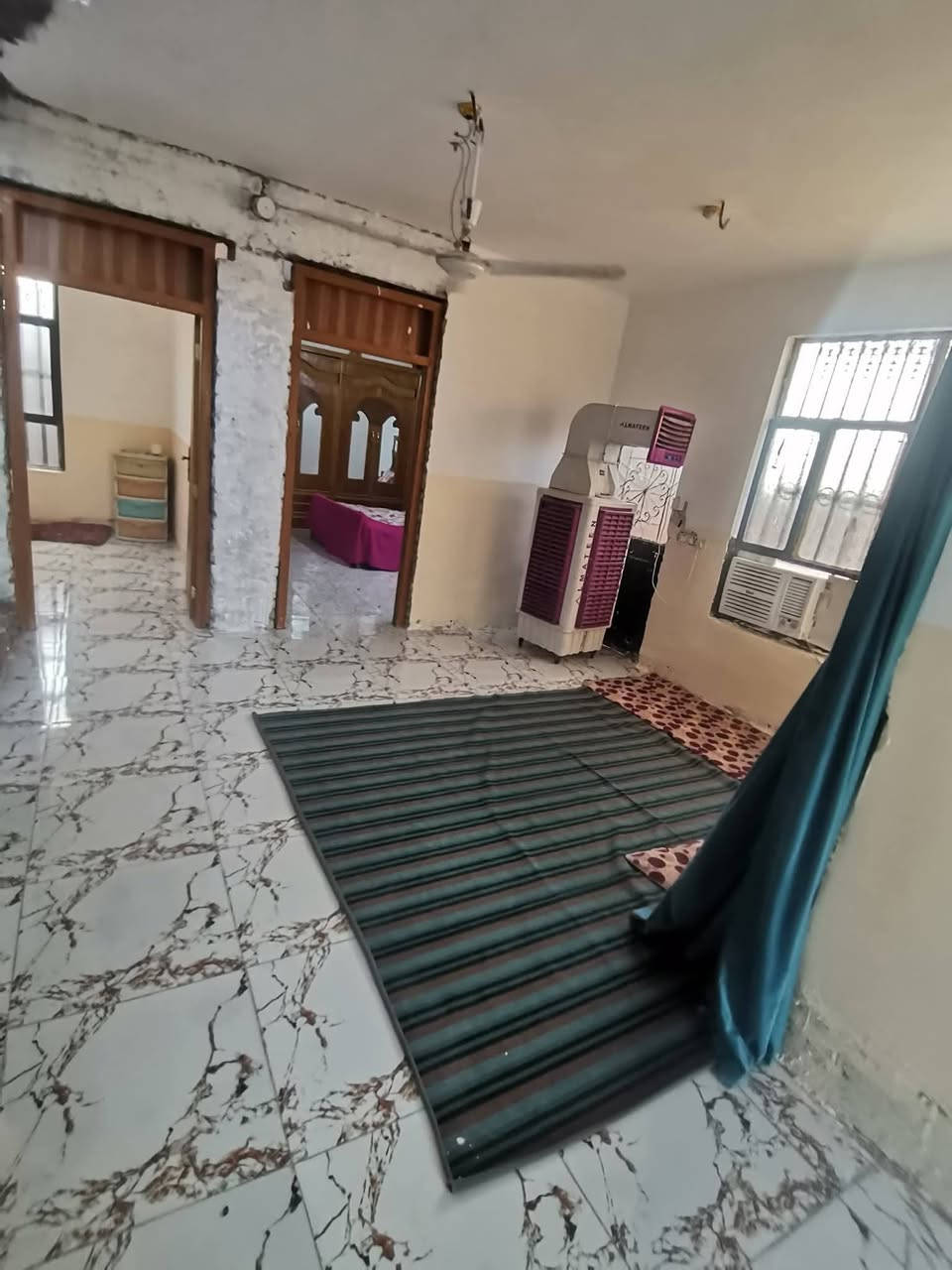 يالله بيت للبيع مساحه ٢٠٠متر بناء طابوق سقف صب مسلح البيت جاهز وجديد الموقع الرشيده فرع المي اروه نوع العقار سند ٢٥ ***********
