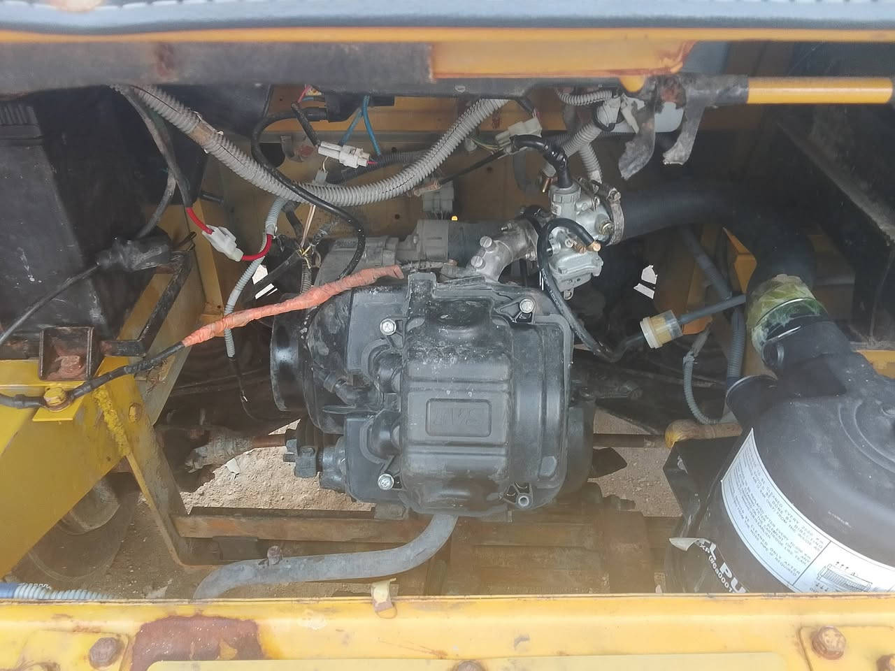 السلام عليكم تكتك بياجو محور تي في اس رقم وسنويه موديل 19 مكينة مكفوله بدي نضيف كهربائيات شغاله بصره  حي الحسين السعر. 3500       ***********
