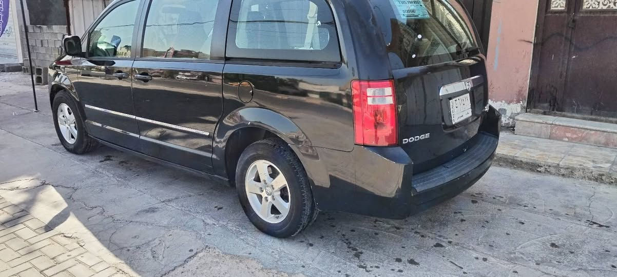 دوج كرفان ٢٠٠٩ محرك ٣٨٠٠
كشن السائق كهرباء

دوسات البريك كهرباء

أبواب كهرباء

جام ٦ كهرباء

كامرة وشاشة
فرس سقف و أرضي 

تخم تاير... نقص بوش خلفيه فقط

رقم بغداد بسمي مشروع وطني بغداد الكرخ *********** واتساب موجود
