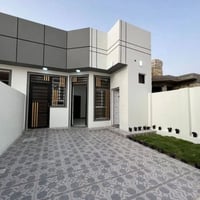 بيت للبيع  في مجمع الرواد  مساحه 120 طابقين موقع مميز قرب البوابه   07...