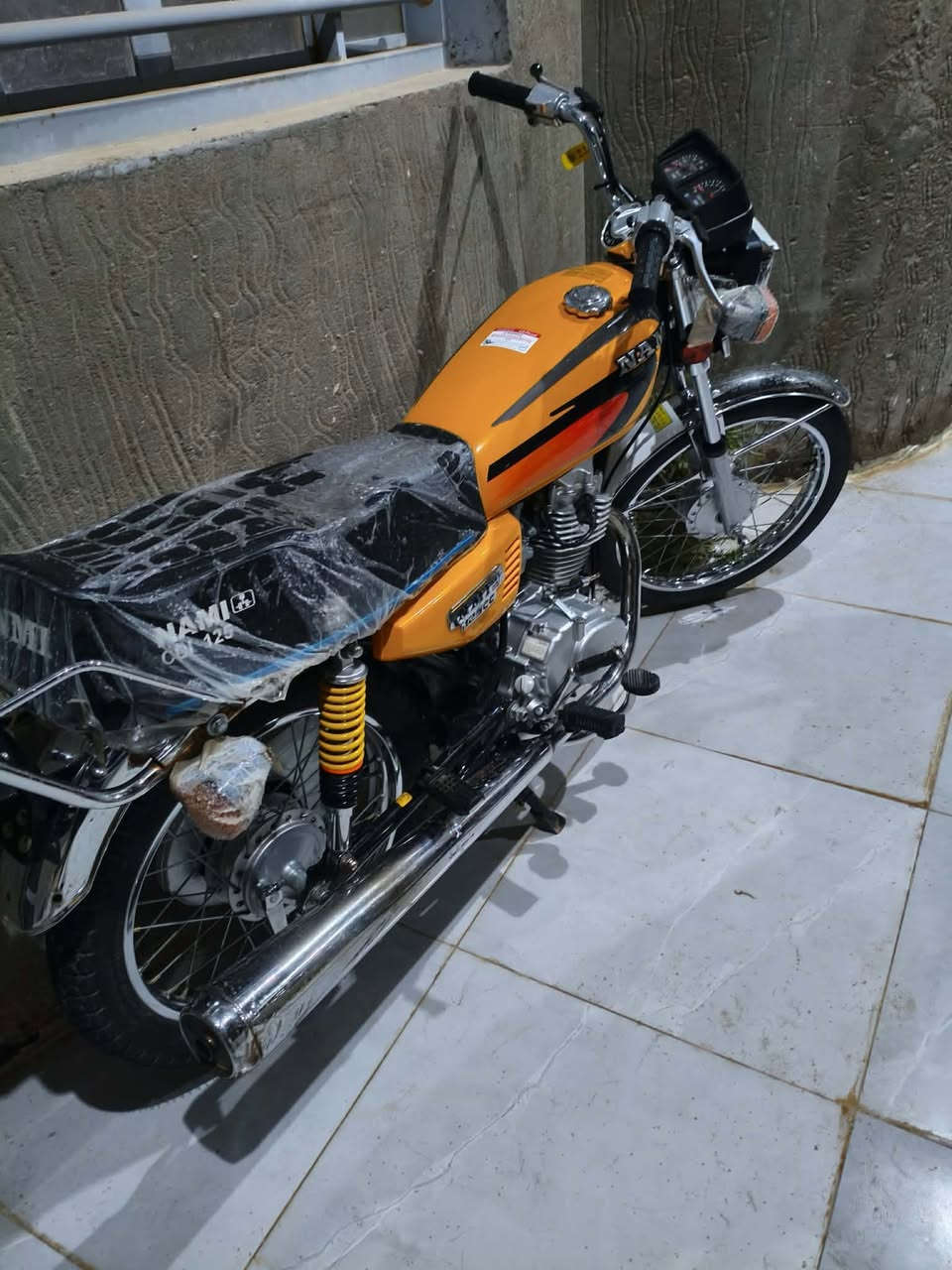 #مكلف بلنشر 
ماطور ايراني اصلي سنويه وكيله نوار مديل ٢٣ ماطور جديد وما متعوب برغي مملعوب بمكينه شاصيه نضيف مكانه نجف مناذره سعر بلخاص وشراي بي خير ويدلل

‭٠٧٨٥ ٩٢٨ ٣٦٨٩‬
راعيهه رضاوي اللهيبي
