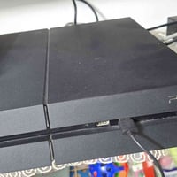 🎮 بلاي ستيشن 4 فات للبيع 🎮 جهاز **PS4 Fat** نظيف وبحالة ممتازة وجاهز ل...