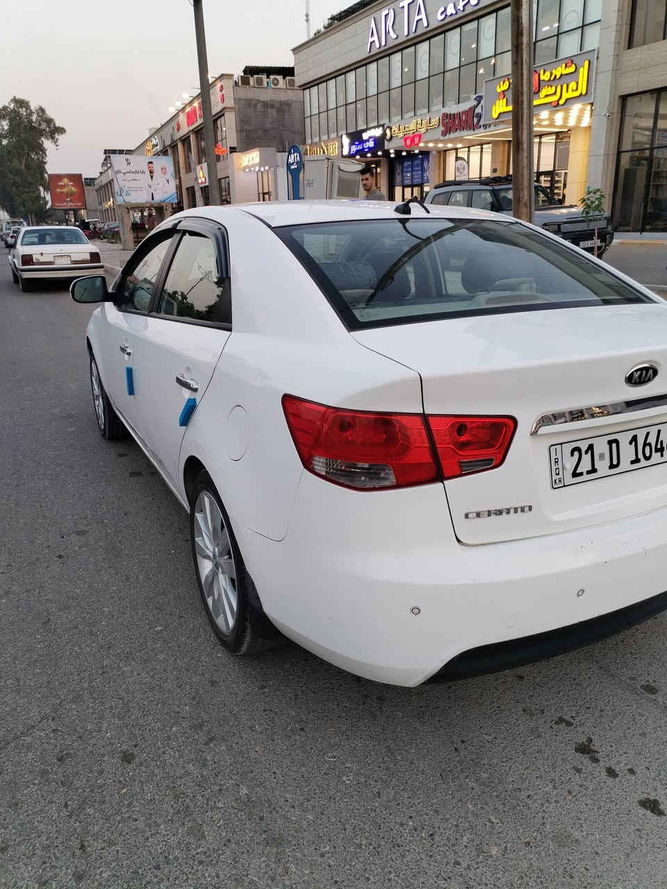 كيا سيراتو مديل ١٣بدون صبغ بدون تبديل
محرك 1600 دوش مرغوب
🔹 كير 6 نمر
🔹 تدفئة وتبريد شغال 100%
🔹 محرك ممتاز — لا تنقيص ولا تبخير ولامفتوح
🔹 تخم تاير جديد+ الاسبير
🔹 رقم سليمانية الجديد سنويه لل31 هزة لل27
🔹 تحويل ثاني يوم 
✅ سيارة ناعمة ومريحة بالسياقة 
✅ صرفية بنزين اقتصادية
✅  السعر105 ومجال 
✅️جاهزة بدون مصرف
مكاني بعقوبة 

***********
