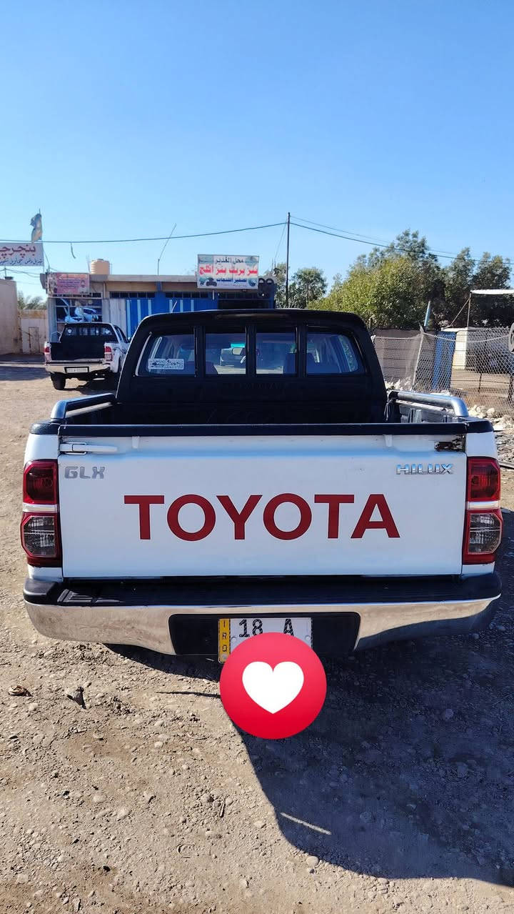 فلاونزة 2006 كير عادي
رقم بابل
شاشة
كامرة خلفية
هزة جديدة
بأسمي
السعر 135
المكان بغداد المعامل شارع السياحي
الرقم ***********
