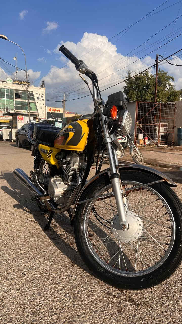 نامه موديل 2022 للبيع دراجه كله بلاد مو تعمير جاهزه كلشي ماناقصها كهربائيات كله شغاله السعر 800 وبيها مجال مكاني كوت ***********
