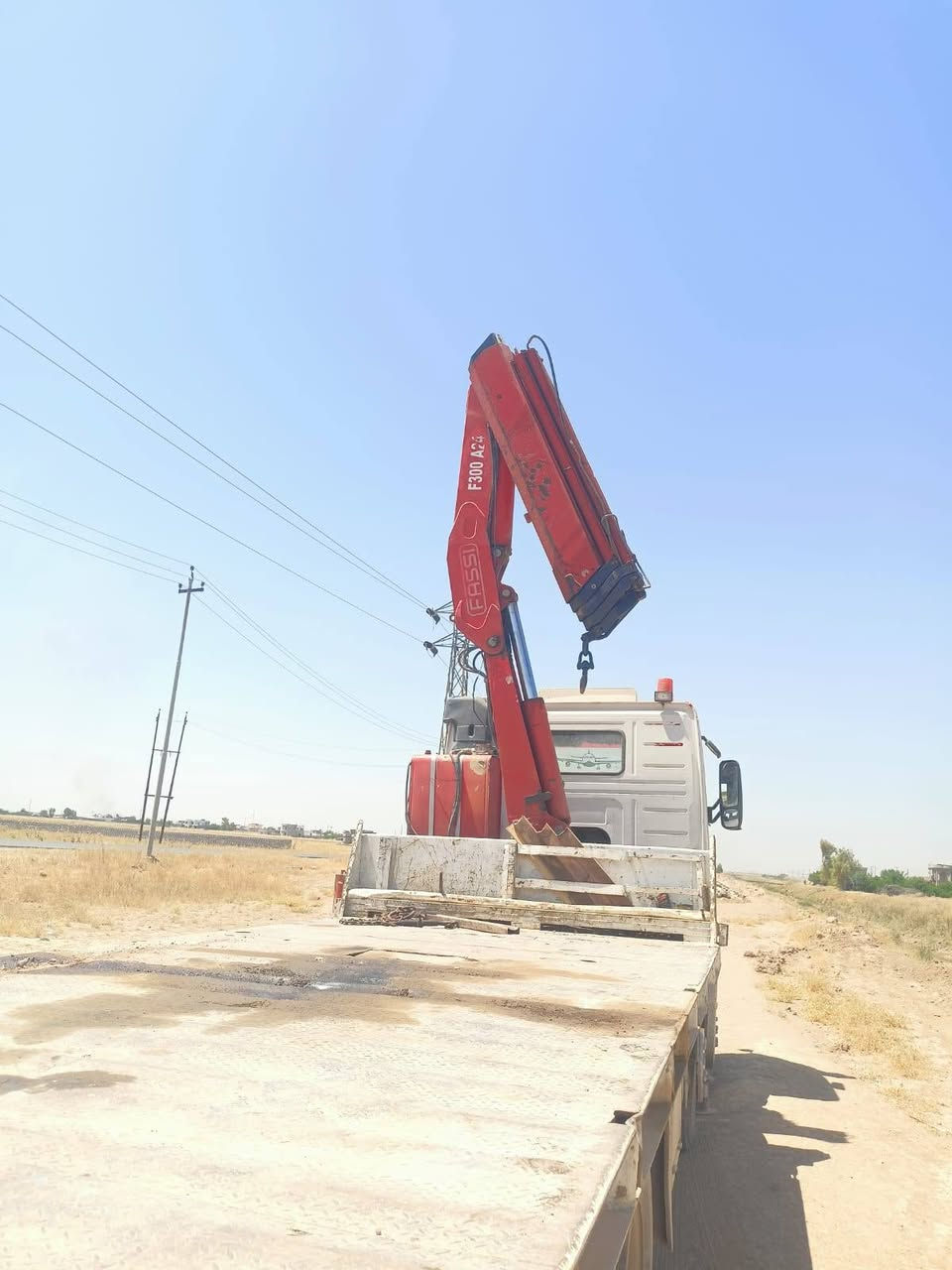 كرين فاسي للبيع حجم300 موديل 2002اربعه سلايت جك مكفول كفاله عامه شراي اتصل***********

