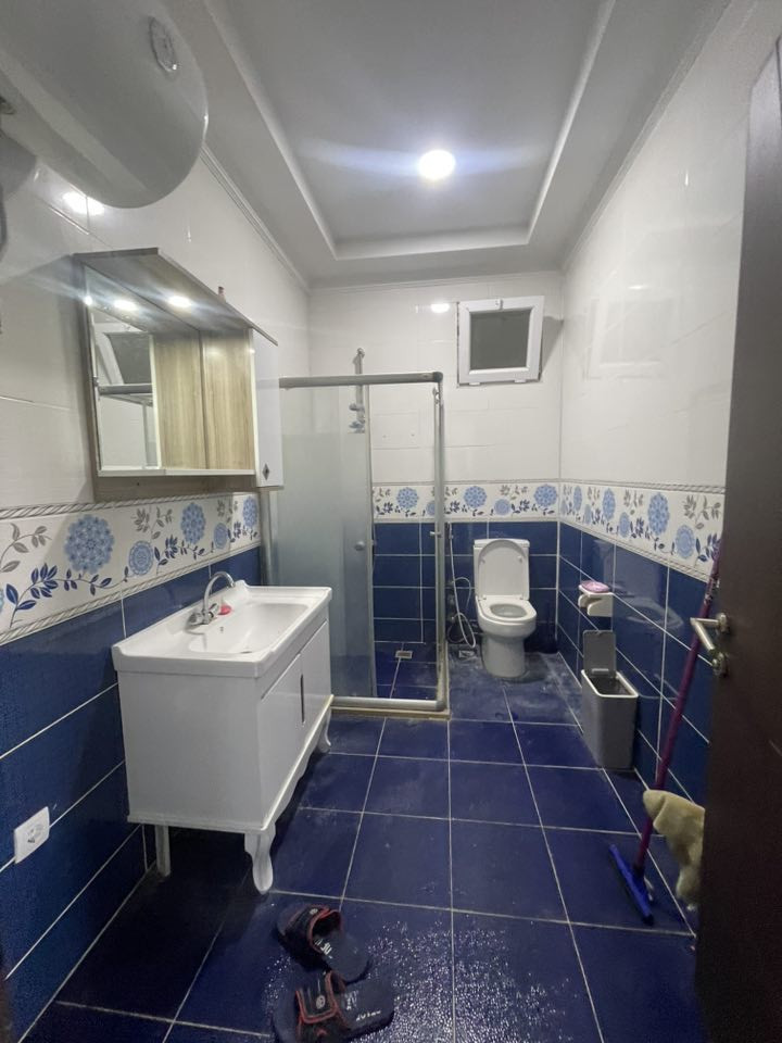 ‎شقة للإيجار – مؤثثة بالكامل

‎📍 الموقع: طريق كسنازان – بالقرب من مدينة ألعاب مجد لاند
‎📞 للاتصال والاستفسار: ***********
