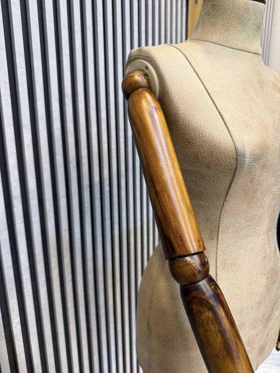 مليكان تركي للبيع
مستعمل نظيف جدا 
عدد ٤ 
سعر القطعه الواحده ١٠٠ الف 
كربلاء 
***********
