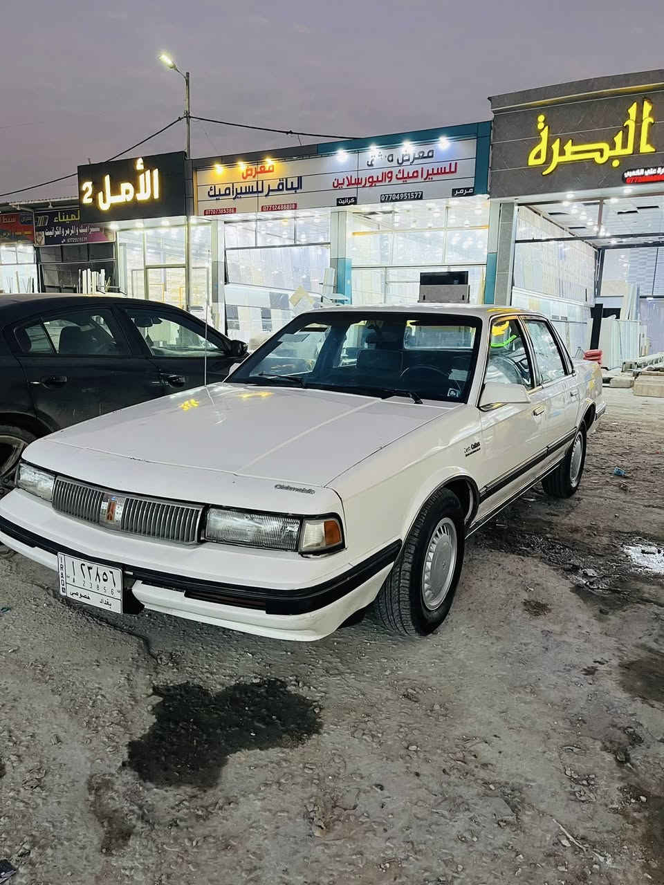 السلام عليكم اولدز للبيع أو مراوس حسب القناعه مديل ١٩٩٠رقم بغداد سنويه ٢٧كفاله عامه حداديه تخم تاير تبريد مكينه كير كلهه شغاله بيهه ملاحضات قليله ترتيب كلهه ع وضع الشركه مكانهه بصره السعر 62وبيها مجال ***********
