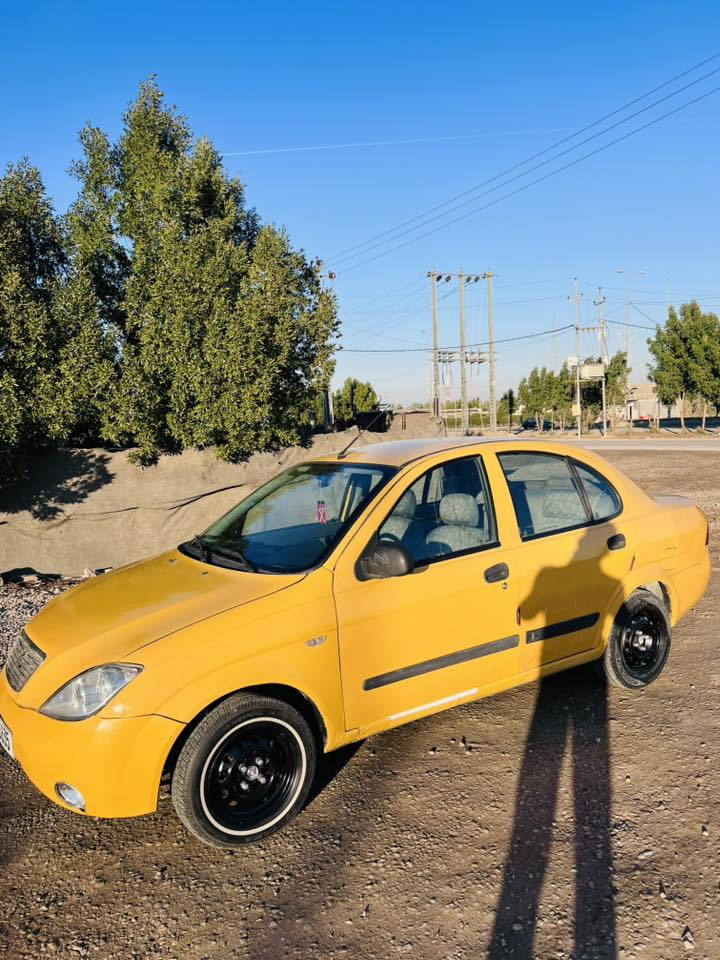 السلام عليكم بيع سريع طيبه 2016كير ومحرك وحداديه كفاله تخم تاير جديد مال جناي جاهزه الاخير تبريد شغال تدفئه شغال سنويه ال2030رقم بغداد انكليزي 
مكفوله من الضربه والخياس كلش جديده 
السعر40وبيها مجال بسيط
الاتصال***********
مامتوفر بلخاص👆👆الشراي يتصل ويدلل
