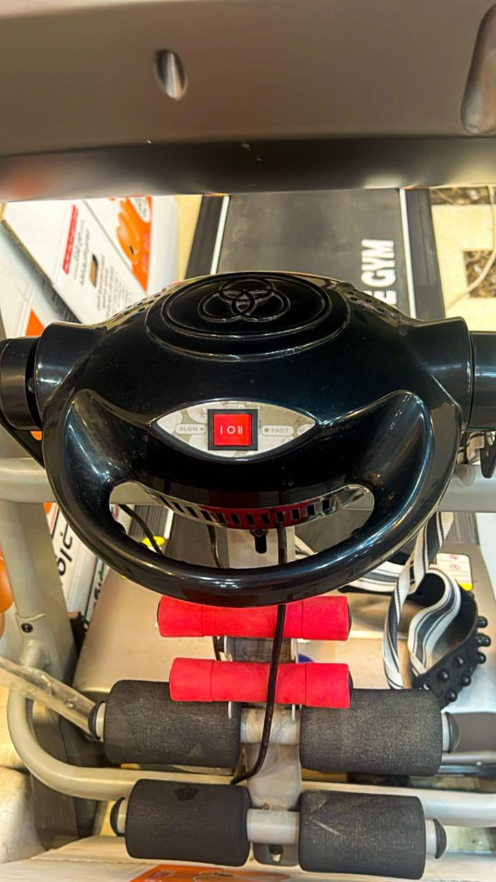 سلام عليكم عندي هاي الغراض للبيع جدد نظافتهم 💯 فول مكاني مركز البصره فقط الشراي يدخل رجاءاً ***********
