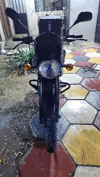 بوكسر 2022 مرقم تحويل ثاني يوم
دراجه مجفته جديد نظيفه ما بيها اي نقص 
سعر مليونين و200
***********
مكان الدراجة بغداد
