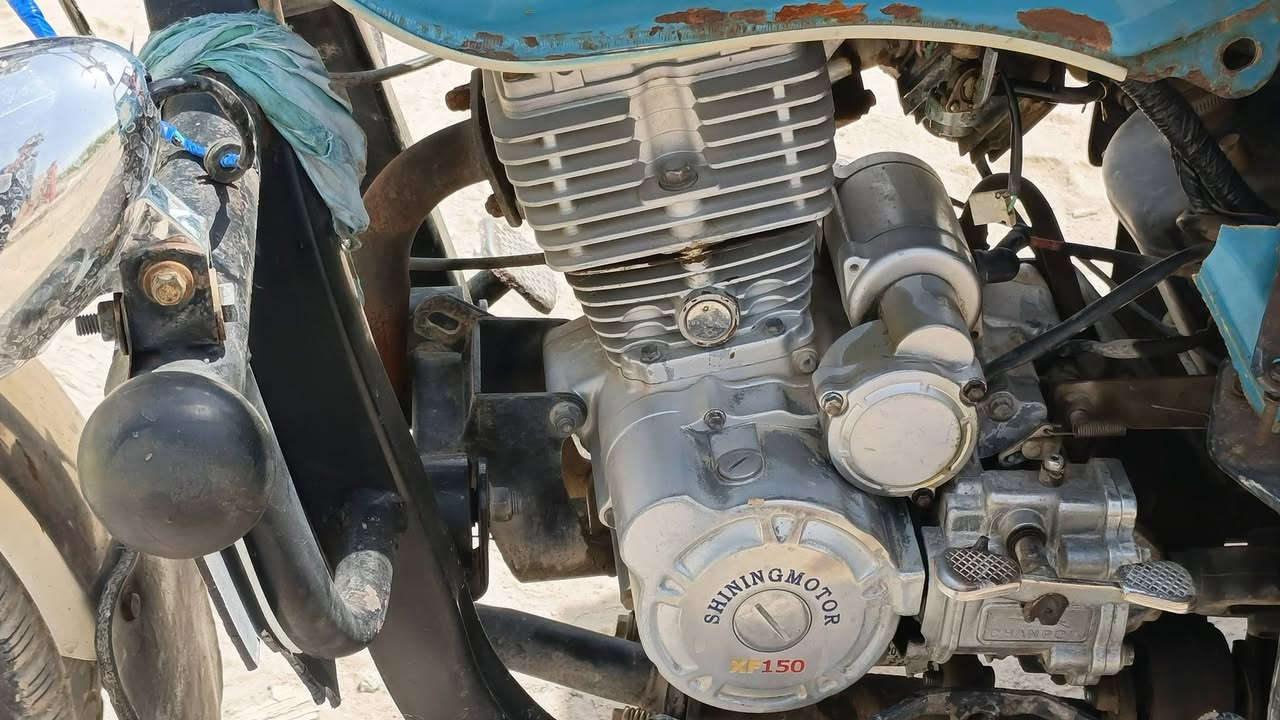 السلام عليكم ستوته للبيع موديل 18جاهزه من كلشي فقط المصباح الامامي للمراسله خاص او الاتصال بالواتساب ***********السعر 1400وبيها مجال الحله خلف المستشفى التركي شارع ام البنين
