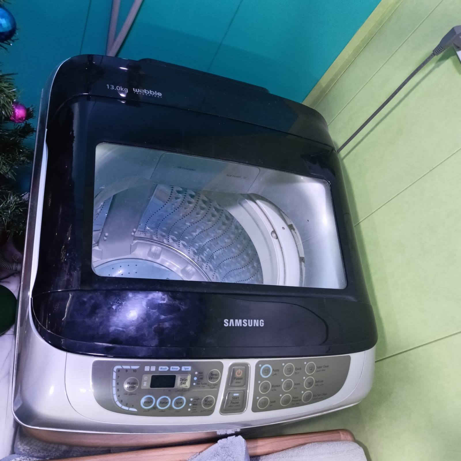 غساله اوتماتيك سامسونك ١٣ كيلو للبيع بسعر ١٧٥ وبيها مجال
***********
