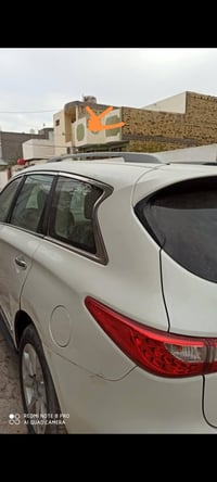 انفينيتي • موديل ٢٠١٣ • فتحة وحساسات