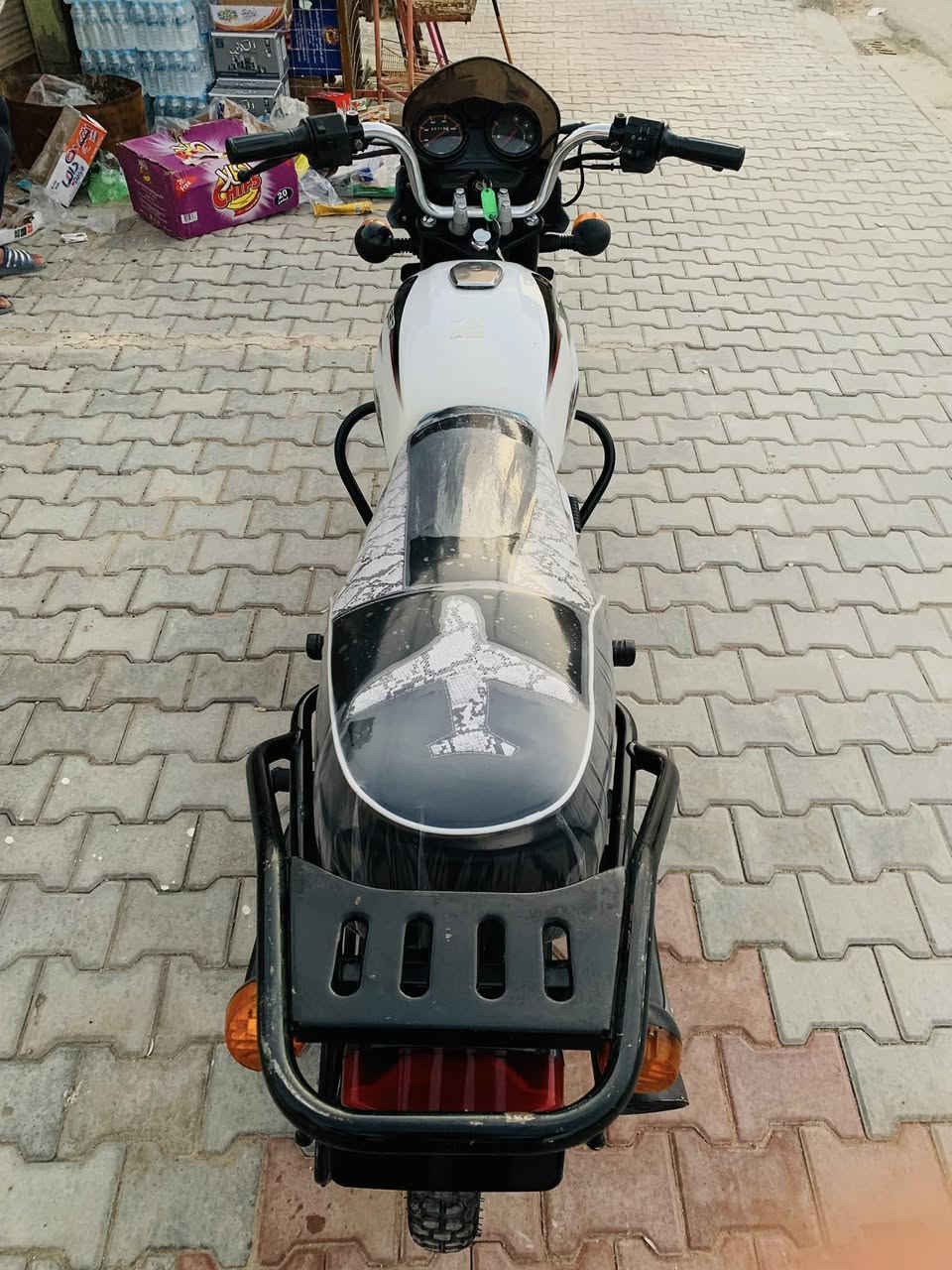 بوكسر هندي مديل ٢٢ اوراق اصوليه كفاله عامه سعر واحد و١٥٠ شراي يتصل بل خدمه هاذ رقمي 
***********
