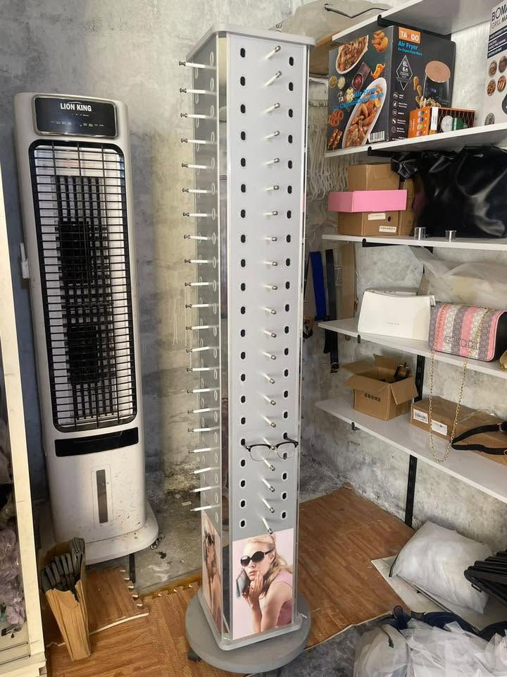 حي البساتين
***********
