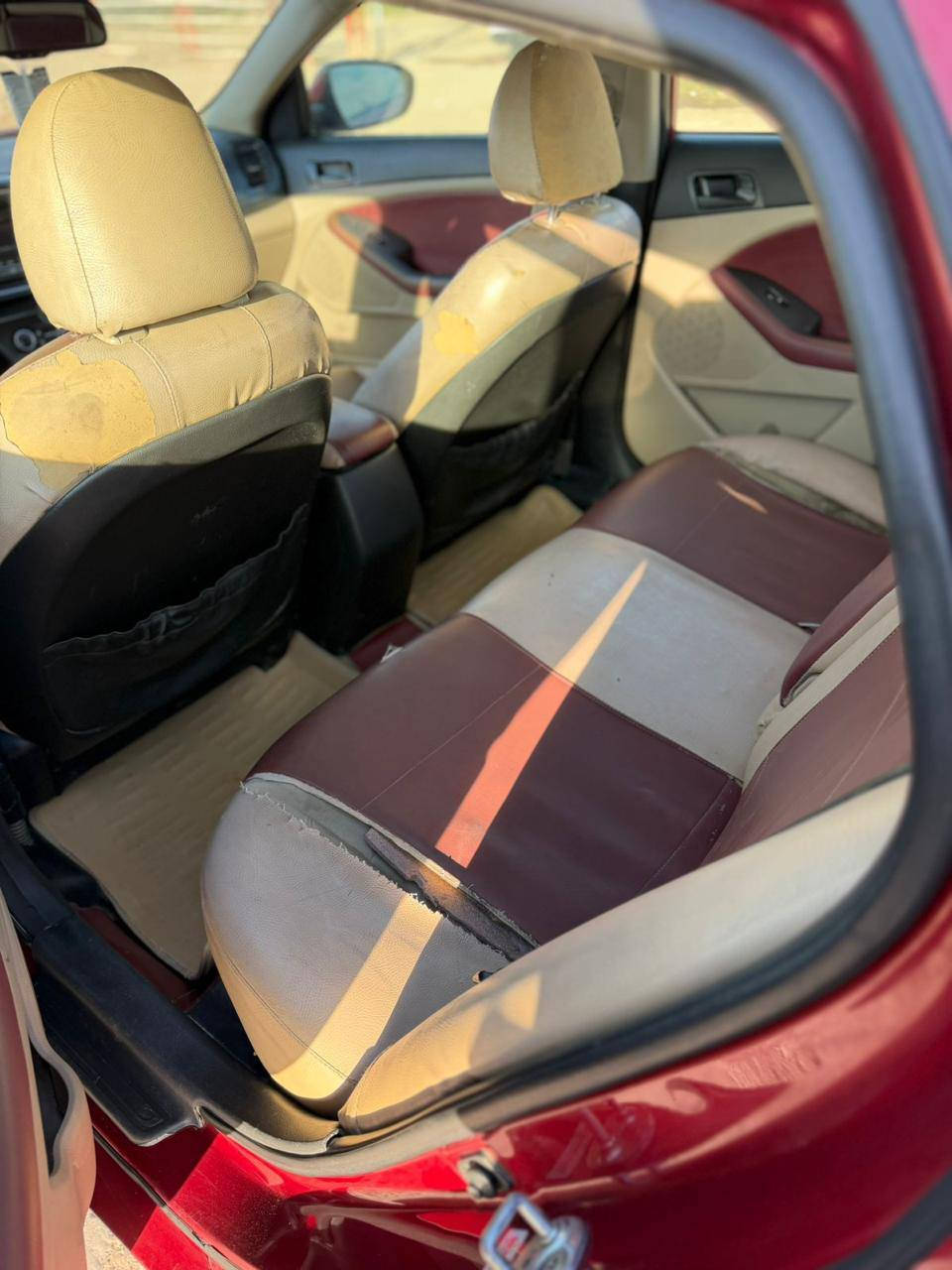 السلام عليكم
أوبتما موديل 2015للبيع 
السعر 112 بيع مستعجل 
التفاصيل 
الضرر جوملغ فقط 
السياره جديده استخدام شخصي 
السياره باسمي السنويه باسمي الهزه جديده 
ماشيه 110على وضع الشركه 
العنوان بابل القاسم 
الرقم ***********
