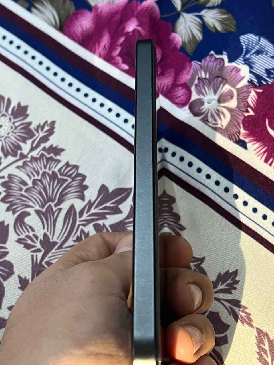 سلام عليكم
يا الله 
بوكو اكس 7 برو.  256
دبل سيم 
بعده جديد قبل 33  يوم من  ماخذه ب400 وهسه رايده 300.  
120 فريم بوبجي  والالعاب الباقيه 90 فريم 
ملحقات كامله 

شاحن 90 W

كارتون 

الاكياس موجوده كامله 

4 كفرات ويا مع الكفر الي يجي ويا 
 
مع لاسق اصلي من بوكو 

لا داخل تصليح ولا مفتوح    تجي وتاخذه تفحص باي مكان يعجبك 

ما متواجد ماسنجر فقط    واتساب 
***********
 مكاني نجف
